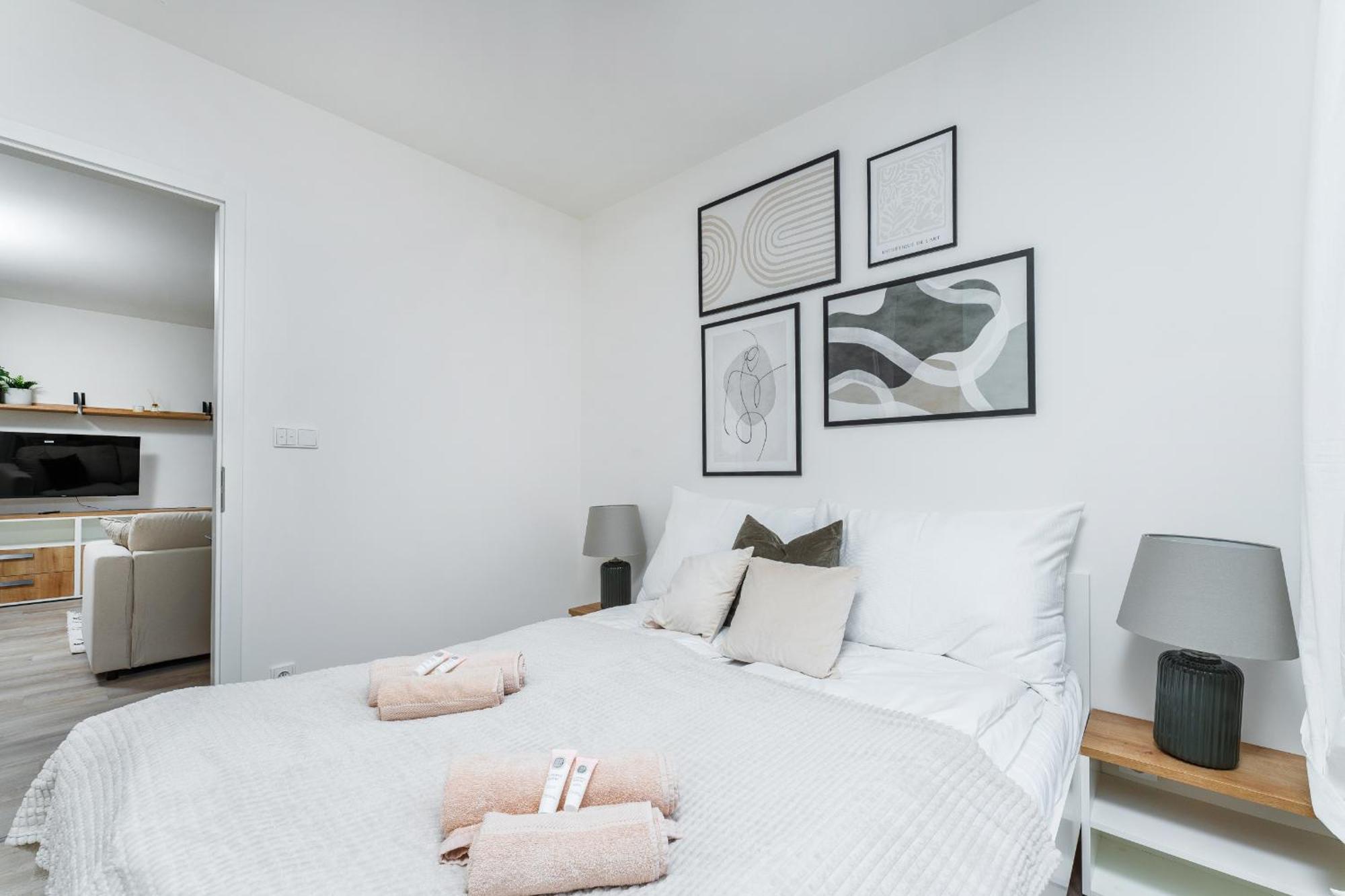 Mymozart Apartments Prague By Rentero Property Praga Exterior foto